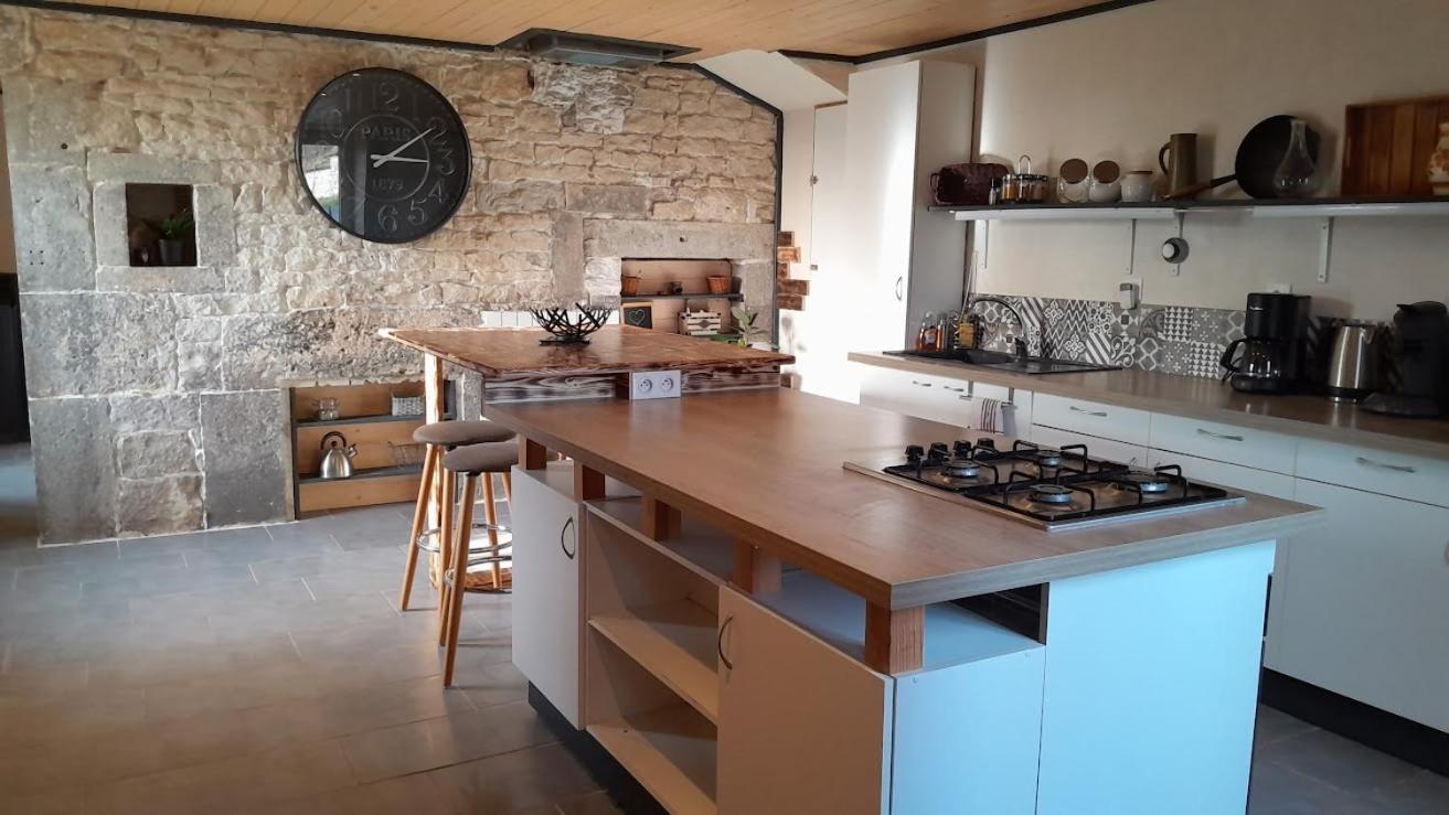 Maison Renove En Pierre Crotenay Екстериор снимка
