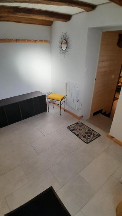 Maison Renove En Pierre Crotenay Екстериор снимка