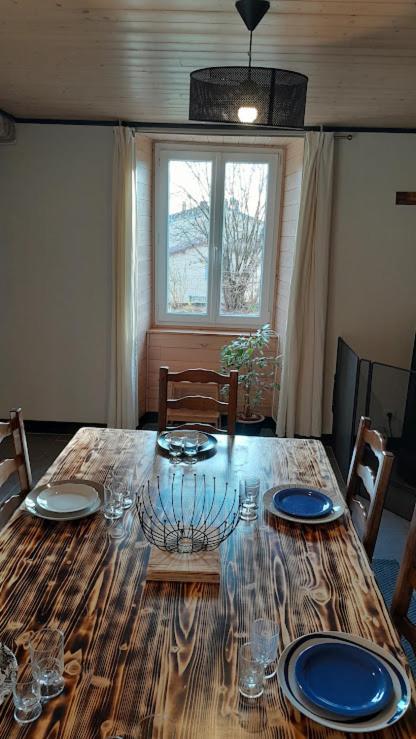Maison Renove En Pierre Crotenay Екстериор снимка